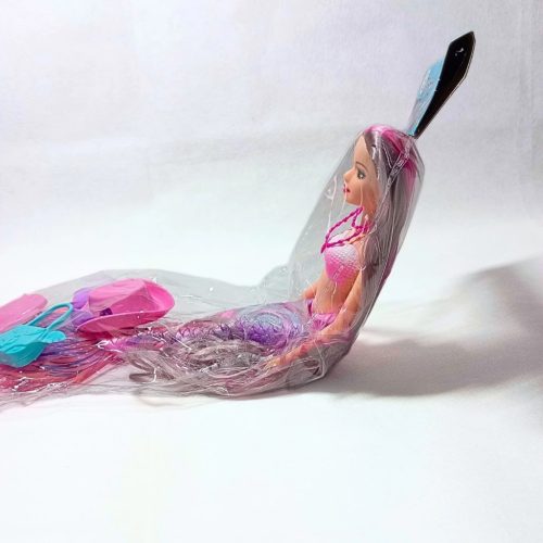 Sellő Baba Világító & Éneklő -- Hosszú  hajjal, kiegészítőkkel – 25 cm | Új, bontatlan