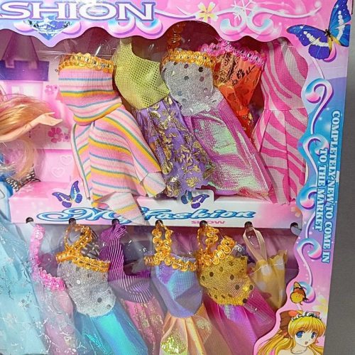 Fashion Baba – 10+ Extra Ruhaszettel (28 cm) – Vidám, Hercegnős Öltöztetős Játék