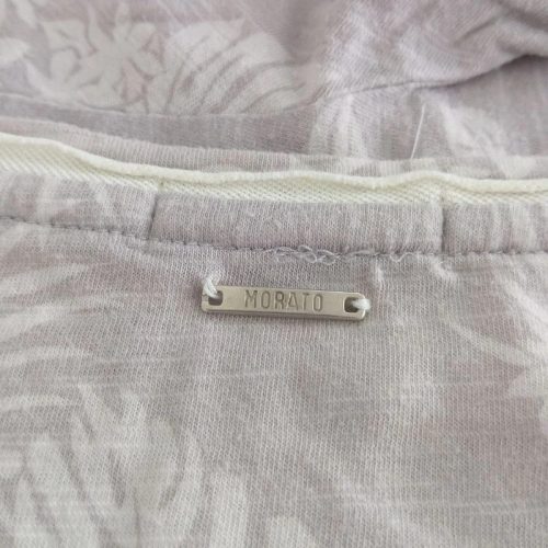 Antony Morato halványlila V-nyakú top nagyleveles mintával – S