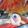 BIG BANG USA grafikus printelt póló XL – színes amerikai zászlóminta