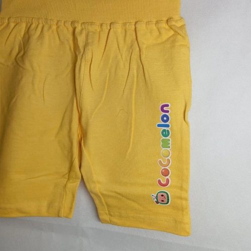 Cocomelon – sárga fiú rövidnadrág (86/92)