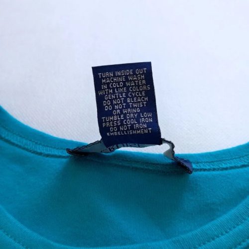 Cruise Wear – Flitteres, Hal mintás női póló, új (címke nélküli)