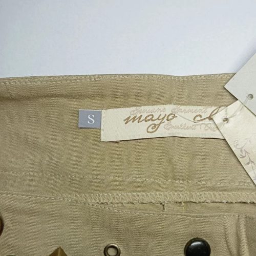 Mayo Chix őzbarna mini szoknya szegecses derékkal, S méret 