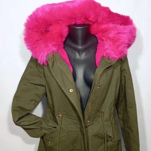 Ciklámen szőrmebéléses khaki parka kabát (EU 34 / XS)