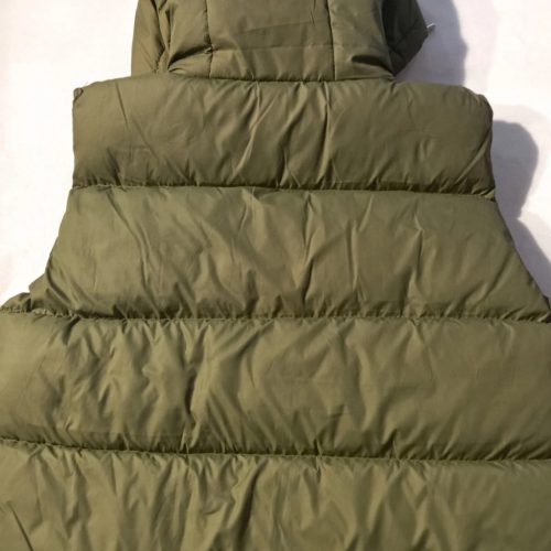 Olívazöld női pufi mellény kapucnival – EU 38/40 (M)