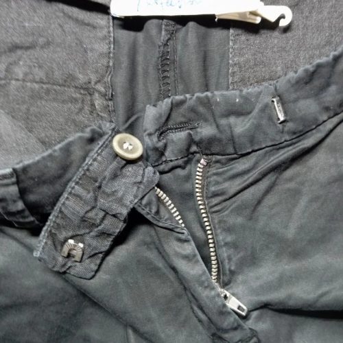 Perfection fekete vászon rövidnadrág – 46