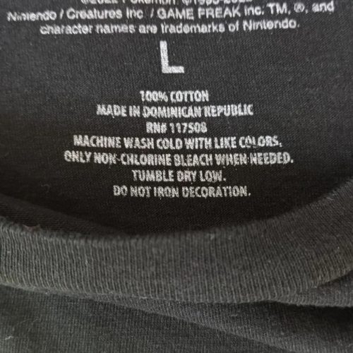 Fekete Pikachu Pokémon Grafikai Póló – L méret