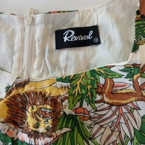 Revival dzsungel mintás A-vonalú egészruha