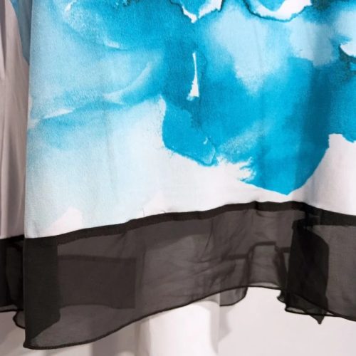 Ricki's virágmintás laza trikó – kék-fehér, XL