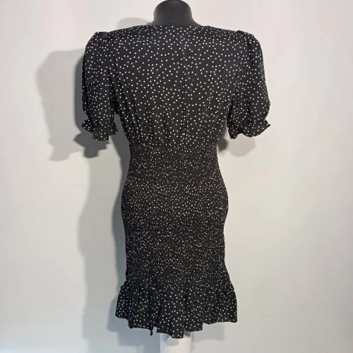 Vera & Lucy pöttyös koktélruha – nőies lendülettel