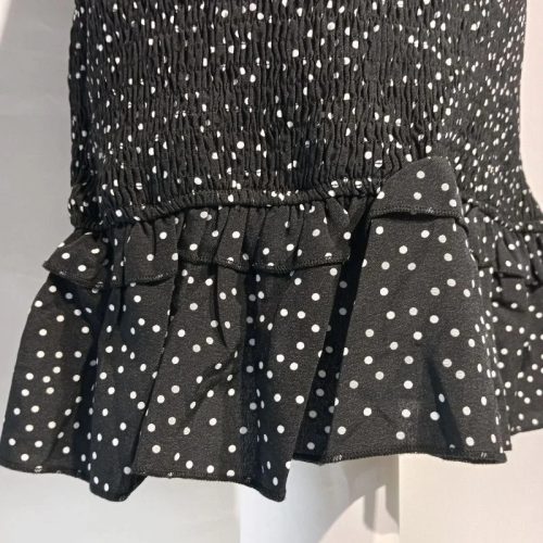 Vera & Lucy pöttyös koktélruha – nőies lendülettel